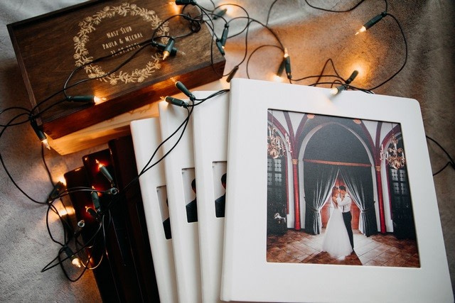 Oferta fotografii ślubnej - Fotograf Gdańsk, Gdynia, Sopot 41 opakowania produktów - fotografia ślubna Gdańsk, fotografia ślubna Gdynia, fotografia ślubna Brusy, fotografia ślubna Tczew, fotografia ślubna Sopot -szpakowicz-studio.pl 6 (Copy)